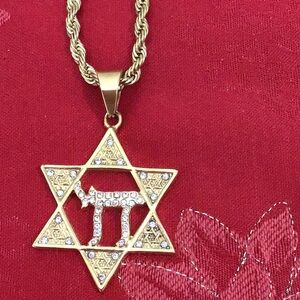 HANUKKAH JEWISH Star w/ Chai & rhinestones. Gold stainless steel.
